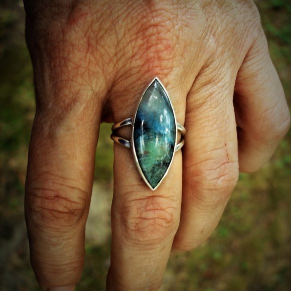 Quantrum quattro ring sterling size 8 1/2 - Picture 7 of 10